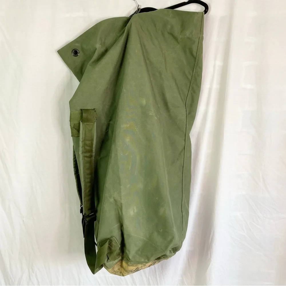 Vintage Y2K US Army Military Nylon Duffle Bag Seabag Padded Straps